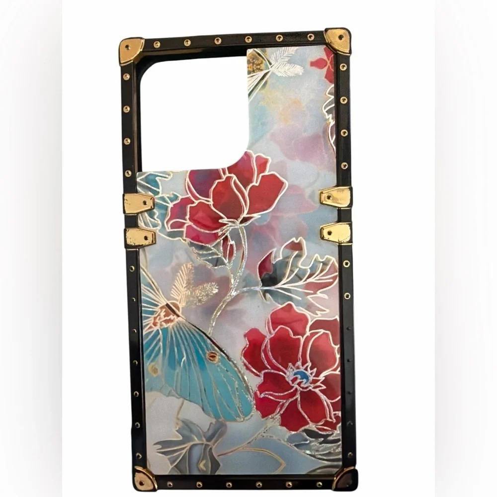 Four IPhone 14 Pro Max Cellphone Cases